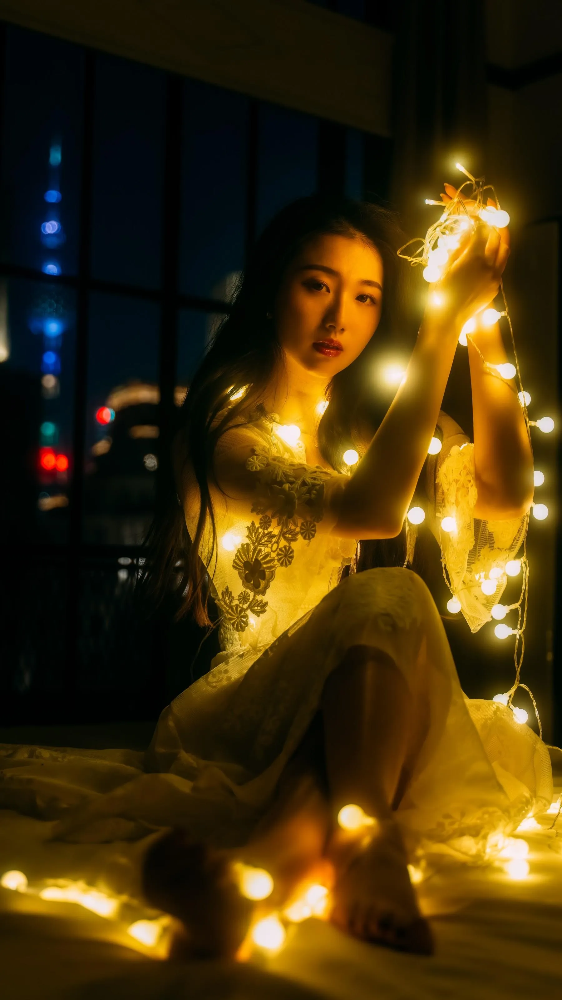 [艺图语] 2022.05.13 微光美人 麻花 [47P]插图5
